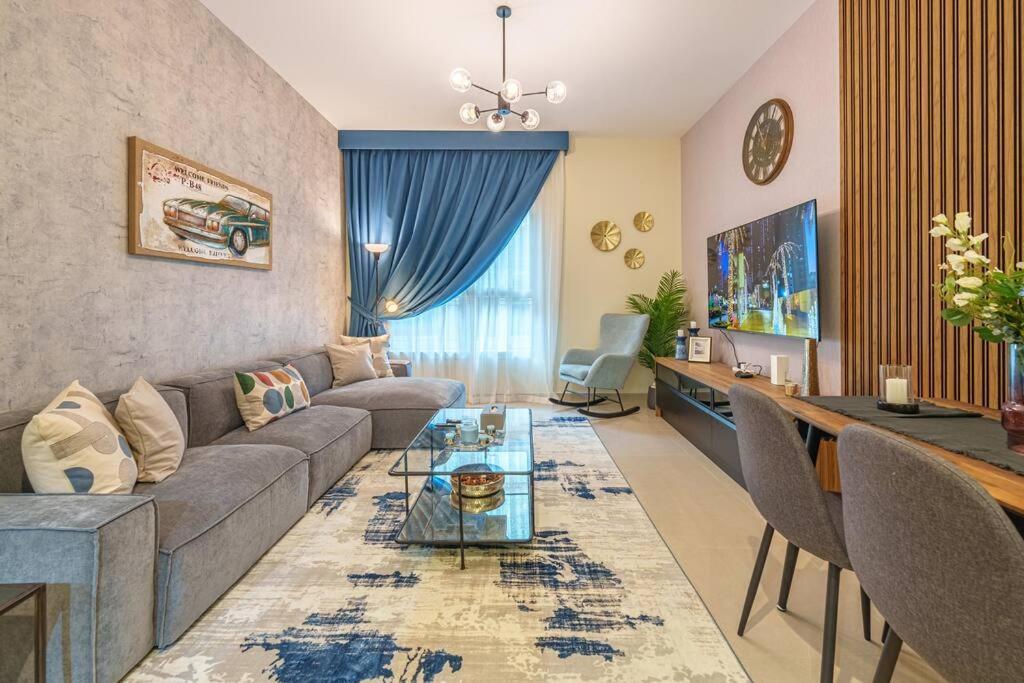 Ferienwohnung Marco Polo - Splendid 1Br In Jvc With Pool & Gym Dubai Exterior foto